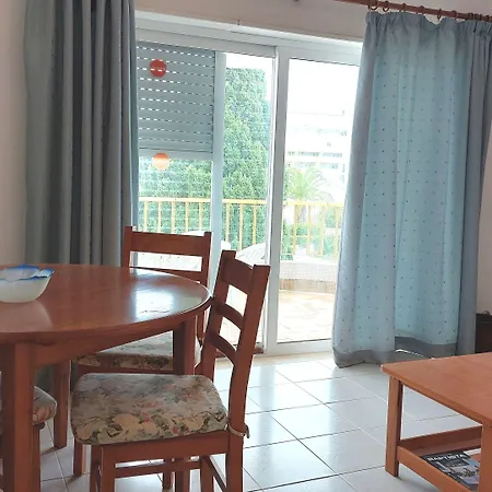 Hotel apartamentowy Ocean Club 4*