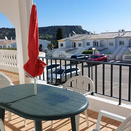 Ocean Club Ξενοδοχείο με διαμερίσματα 4*