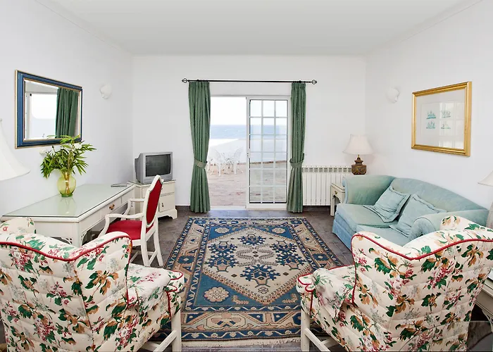 卢斯海洋俱乐部公寓 Luz